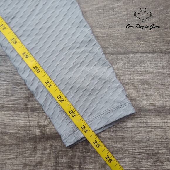 Born Primitive Ruched Bottom Yoga Pants Size M - Picture 5 of 6